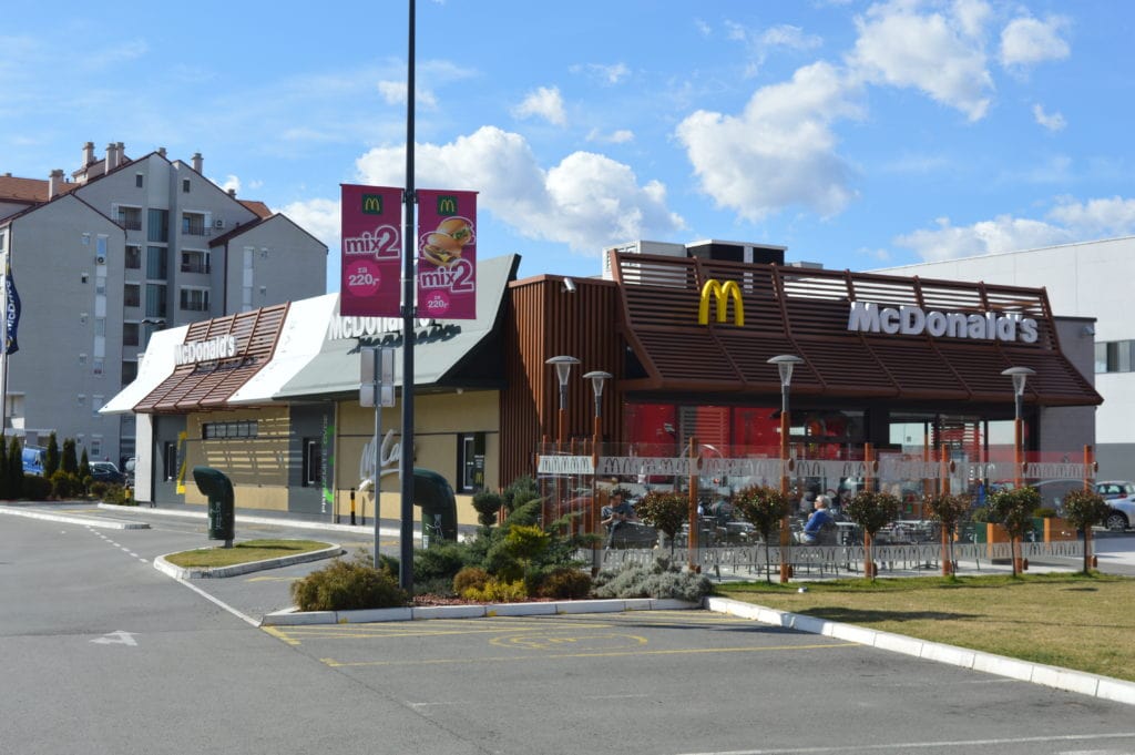 Mc-Donalds-restoran-01-1024x681-min